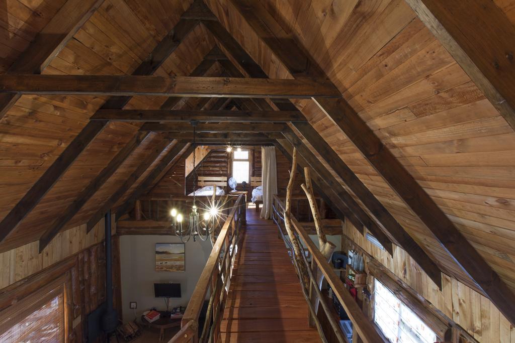A Log Home At Buffalo Creek Swellendam Extérieur photo
